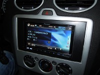   Pioneer AVH-P4200DVD  Ford Focus II